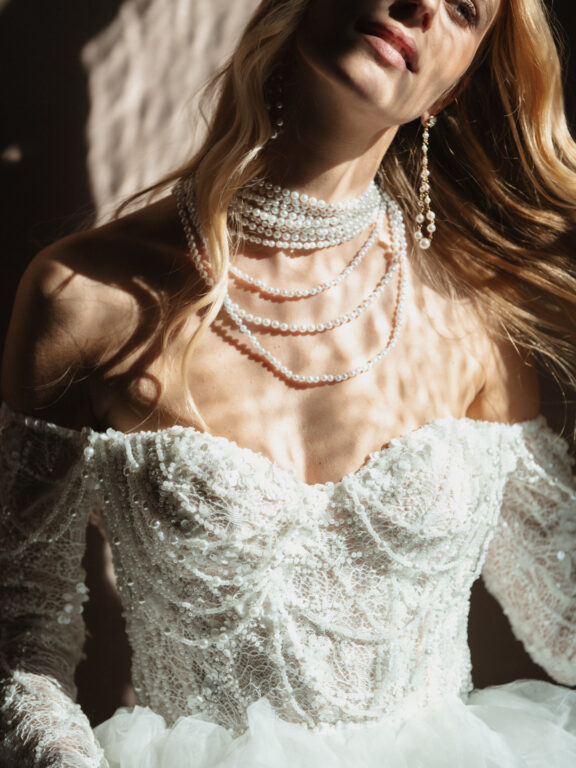 Villa Pizzo | Lago di Como 7 Elegant bridal portrait at Villa Pizzo with dreamy sunlight shadows