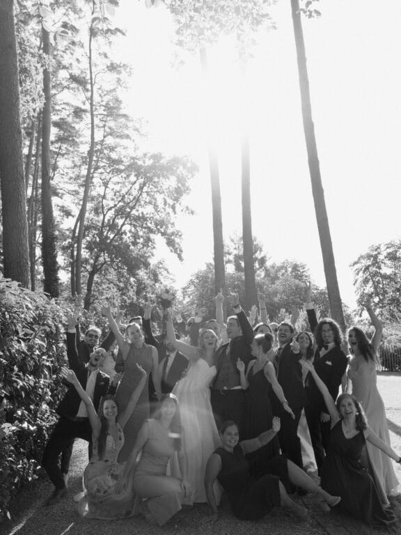 Wedding group photo with friends in Birkenheide